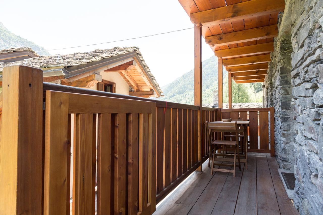 Le Petit Coeur Residence De Montagne La Salle Exterior foto